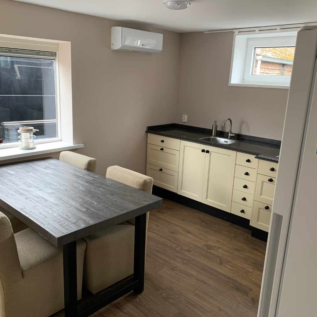 placeholder image-sq